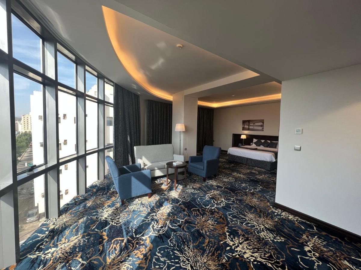 Zaha Taiba Hotel Медина Екстериор снимка
