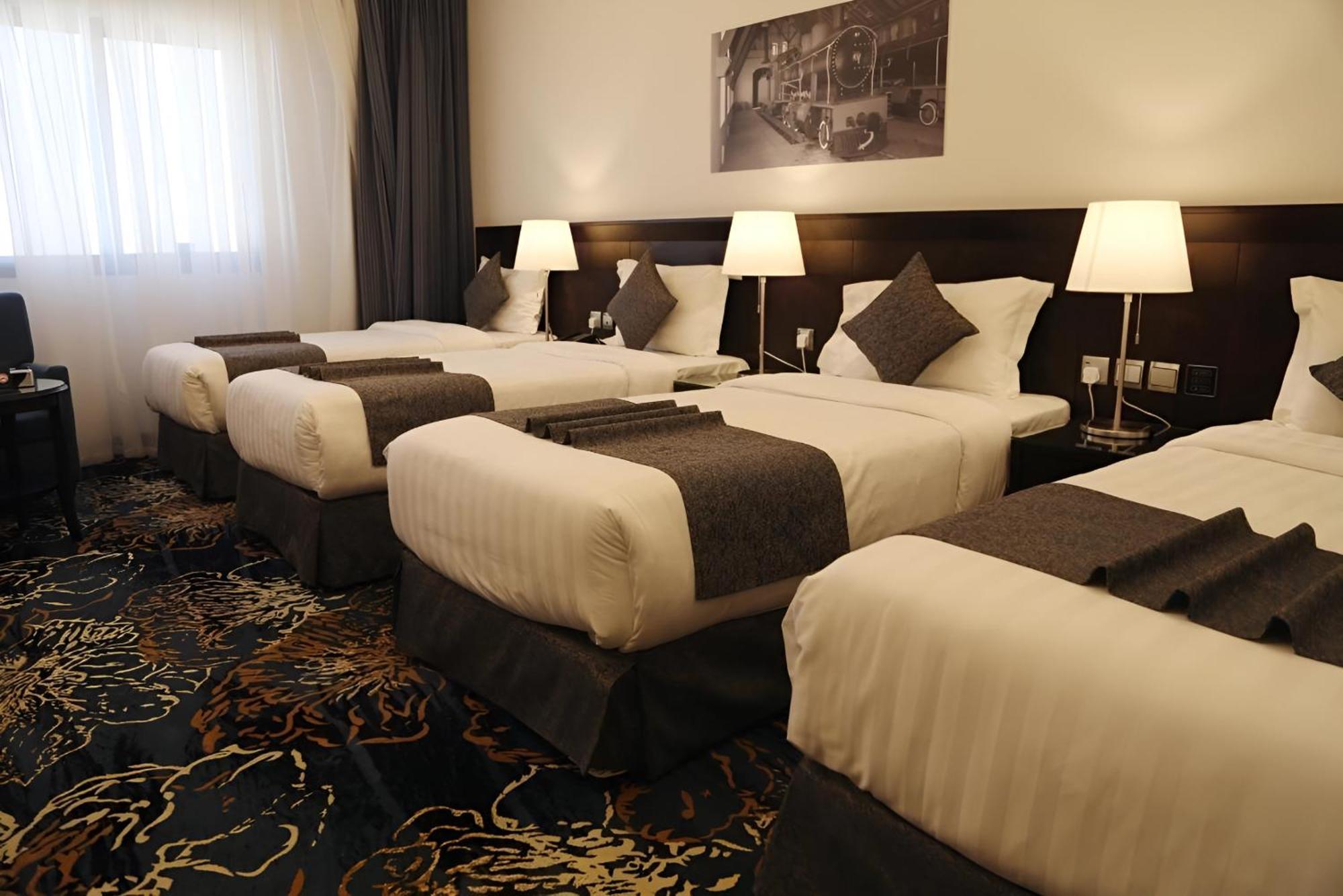 Zaha Taiba Hotel Медина Екстериор снимка