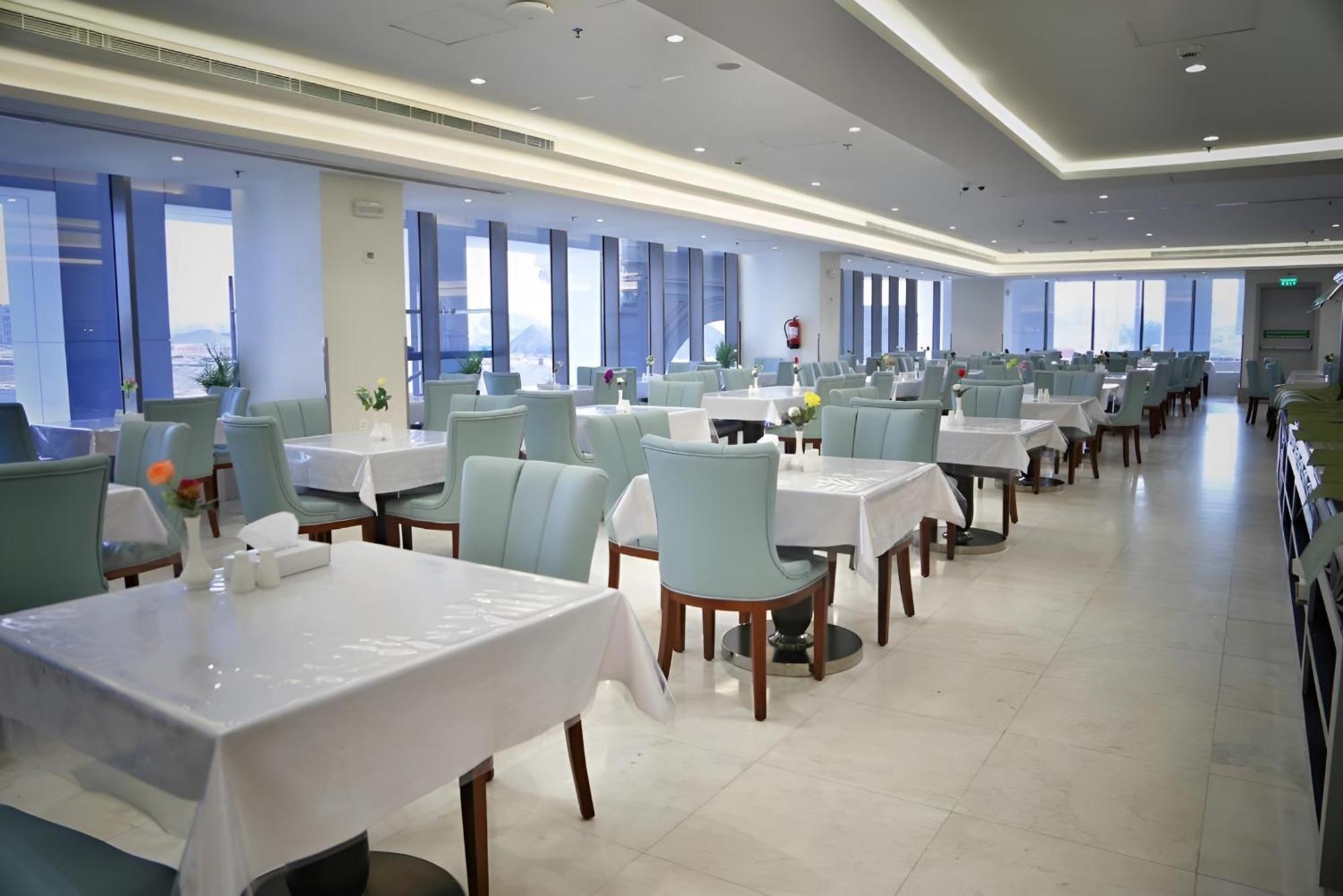 Zaha Taiba Hotel Медина Екстериор снимка